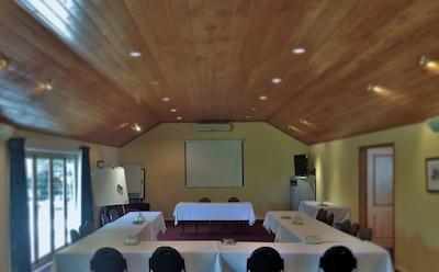 بست وسترن براسید رتروا