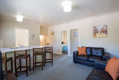 بست وسترن براسید رتروا