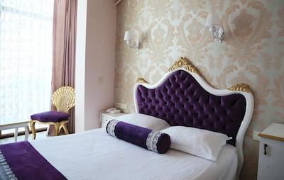 رمانتیک هتل استانبول