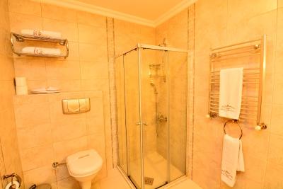 سانتا اوتامان هتل