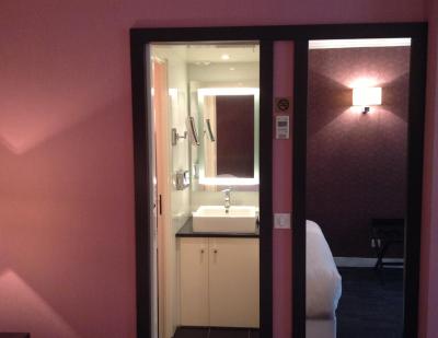 بست وسترن برتان منتپارناس