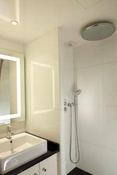 بست وسترن برتان منتپارناس