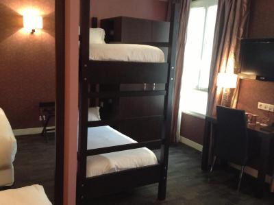 بست وسترن برتان منتپارناس