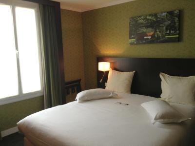 بست وسترن برتان منتپارناس