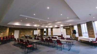 بست وسترن میل پارک متر این