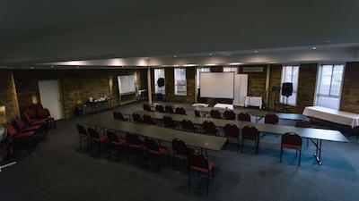 بست وسترن میل پارک متر این