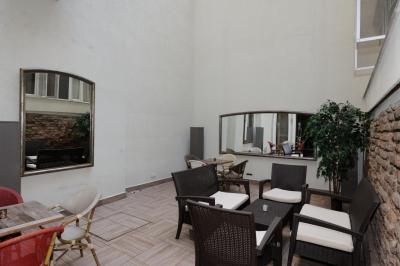 کالج تکسیم هتل