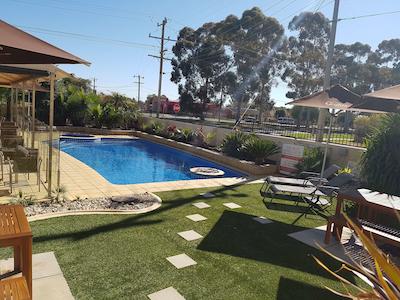 بست وسترن چافی اینترنیشنال متر این