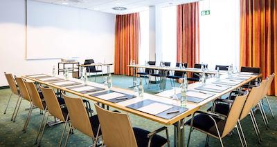 بست وسترن پلاس استوبنهف هتل