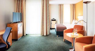 بست وسترن پلاس استوبنهف هتل