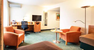 بست وسترن پلاس استوبنهف هتل