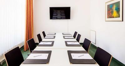 بست وسترن پلاس استوبنهف هتل