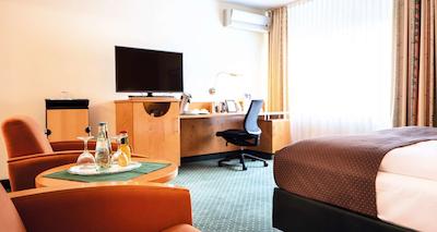 بست وسترن پلاس استوبنهف هتل