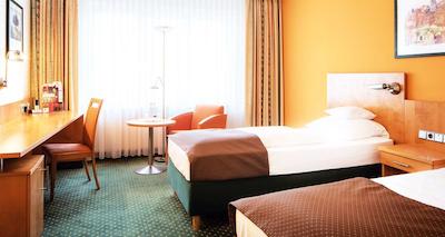 بست وسترن پلاس استوبنهف هتل