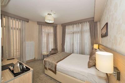 گالاتا لا بلا هتل