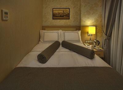 گالاتا لا بلا هتل