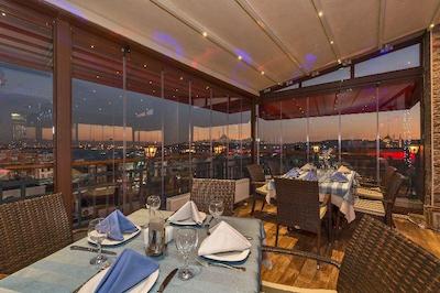 گالاتا لا بلا هتل