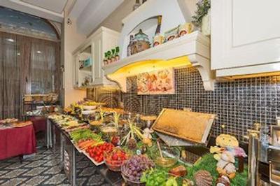 گالاتا لا بلا هتل