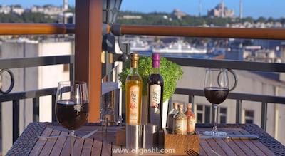 گالاتا لا بلا هتل