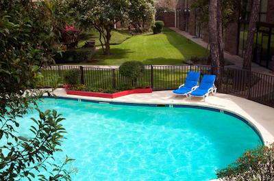 رد لین هتل هوستون اینترکنتیننتال آیرپرت