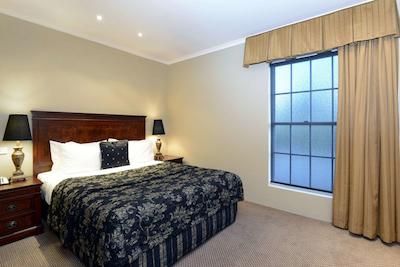 کوالیتی پورهوس ارمیدال