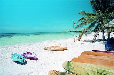 اکومال ب بیچ اند ولنز ریزرت