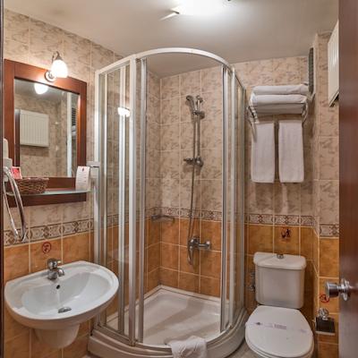 گلدن هورن سیرکچی