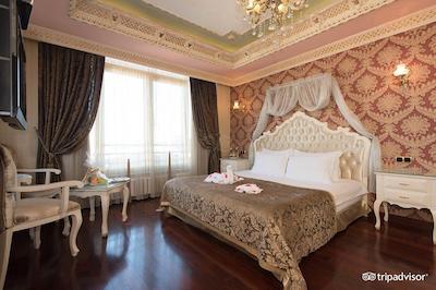 گلدن هورن سیرکچی