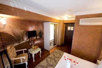 گلدن هورن سیرکچی