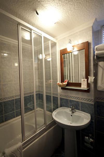 گلدن هورن سیرکچی