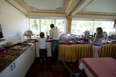 گلدن هورن سیرکچی