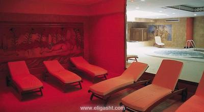 فوربس سوئیتس