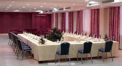 فوربس سوئیتس