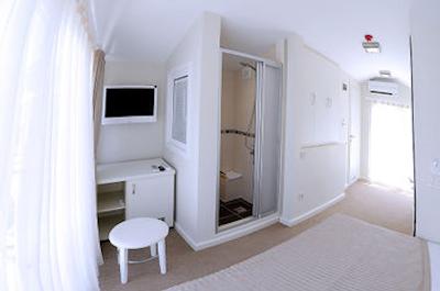 فوربس سوئیتس