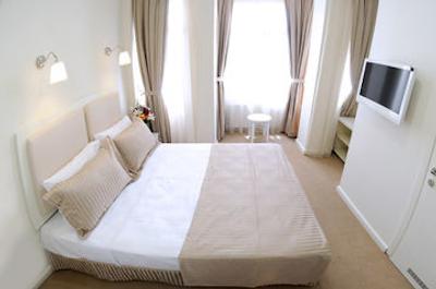 فوربس سوئیتس