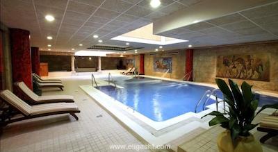 فوربس سوئیتس