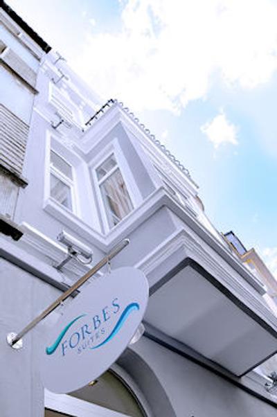 فوربس سوئیتس