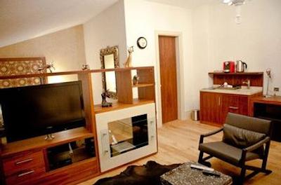 استوریز آپارت کلوغلو