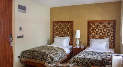 استوریز آپارت کلوغلو