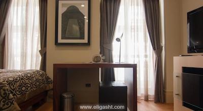 استوریز آپارت کلوغلو