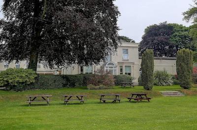 بست وسترن شافتسبوری د ریال چاس هتل