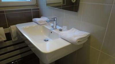 بست وسترن منتگومری