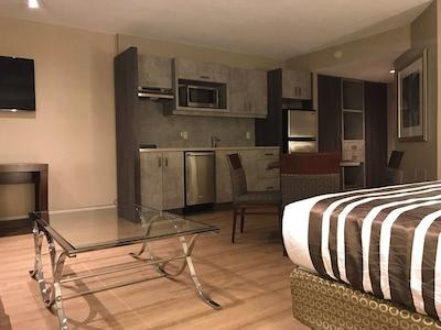 بست وسترن پلاس اُتاوا سیتی سنتر