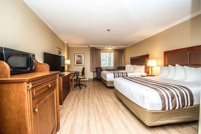 بست وسترن پلاس اُتاوا سیتی سنتر