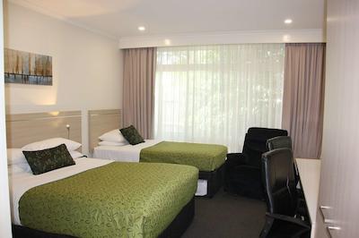 بست وسترن اسپن اند اپارتمنتز