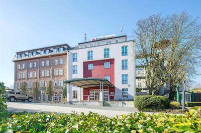 بست وسترن پرمیر هتل ویلا استکوم