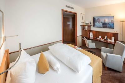 بست وسترن پرمیر هتل ویلا استکوم