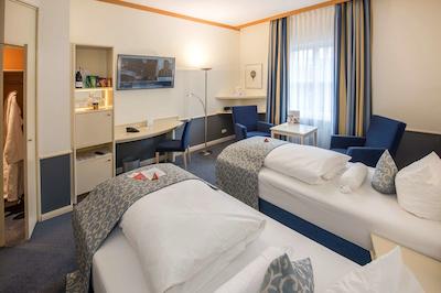 بست وسترن پرمیر هتل ویلا استکوم