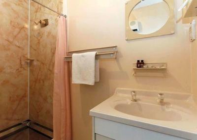 اکنو لج کانتربوری کورت