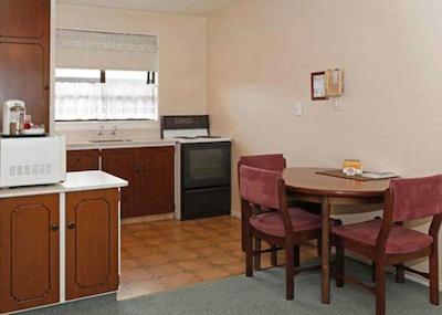 اکنو لج کانتربوری کورت